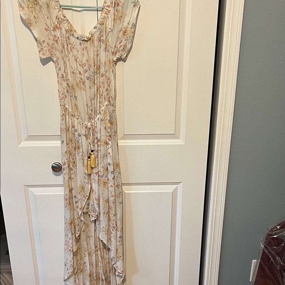 Xhilaration Cream Floral High Low Dress